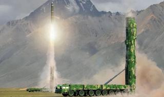 弹药专家用什么武器